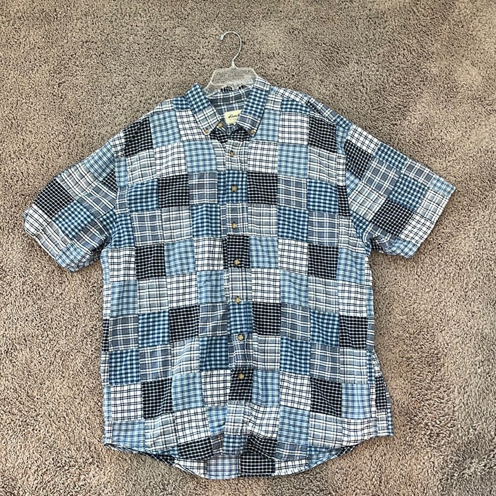 Eddie Bauer Short Sleeve Button Up